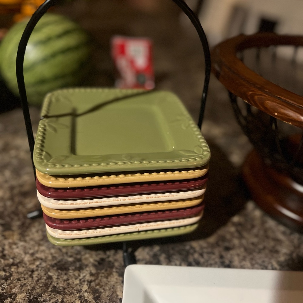 Set of Colorful Square Plates with Holder